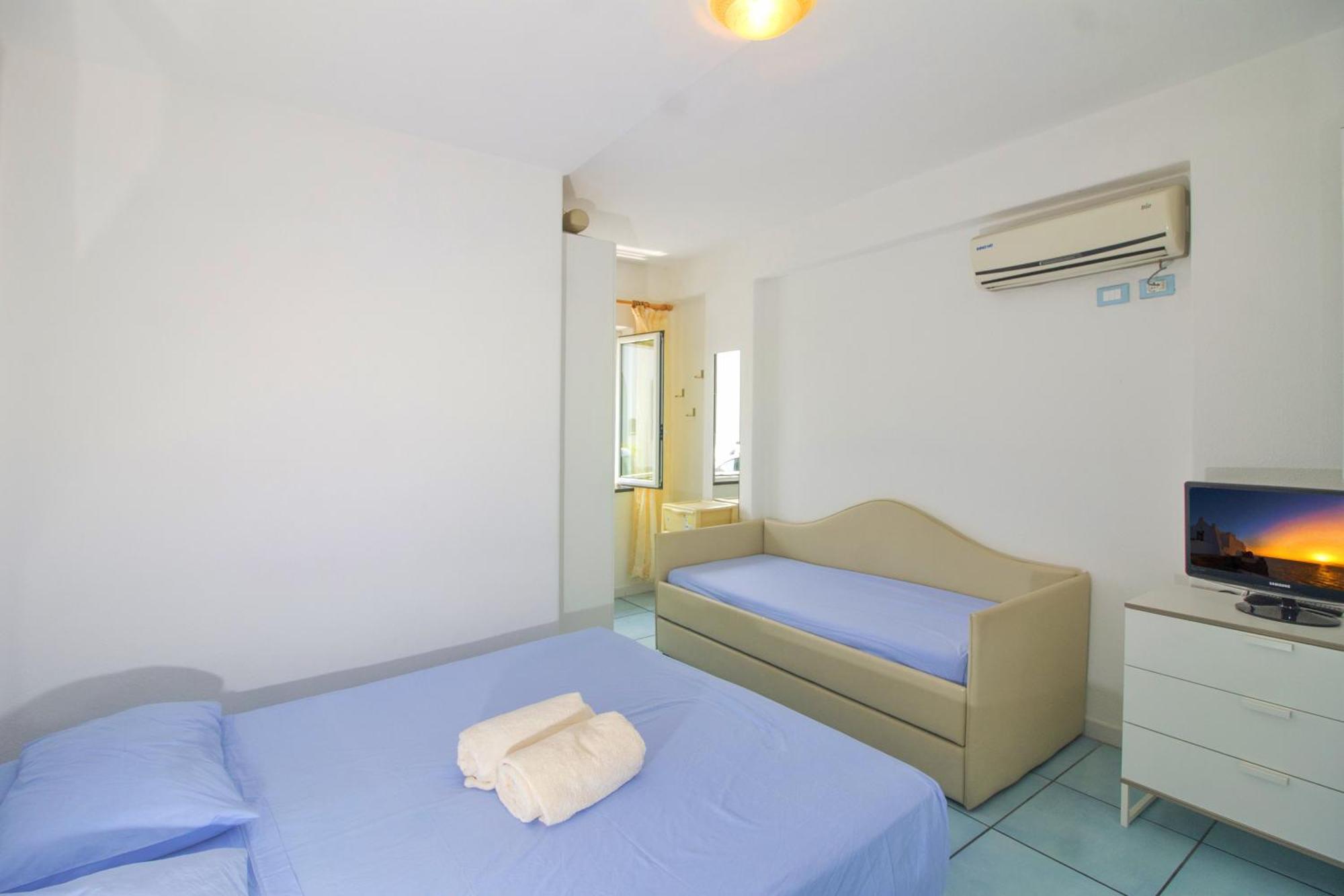 La Turrita Apartments Forio di Ischia 外观 照片